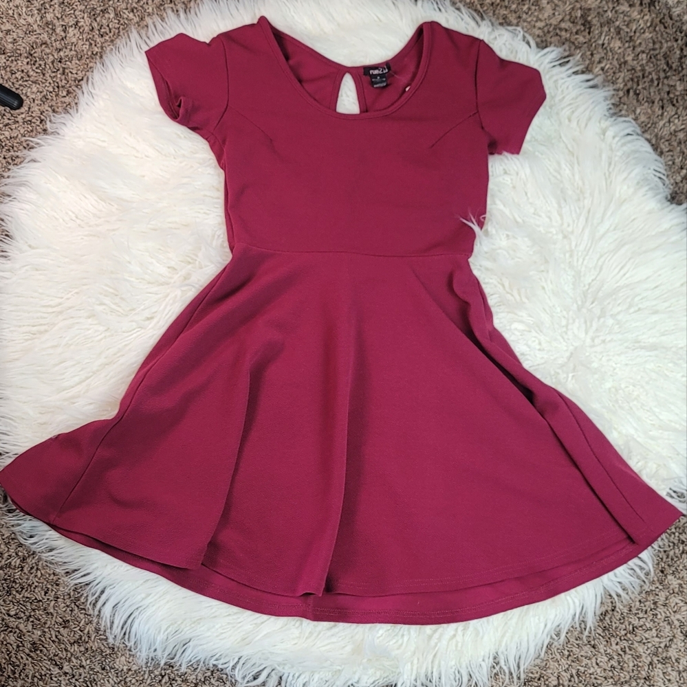 Magenta Rue 21 short sleeve dress
